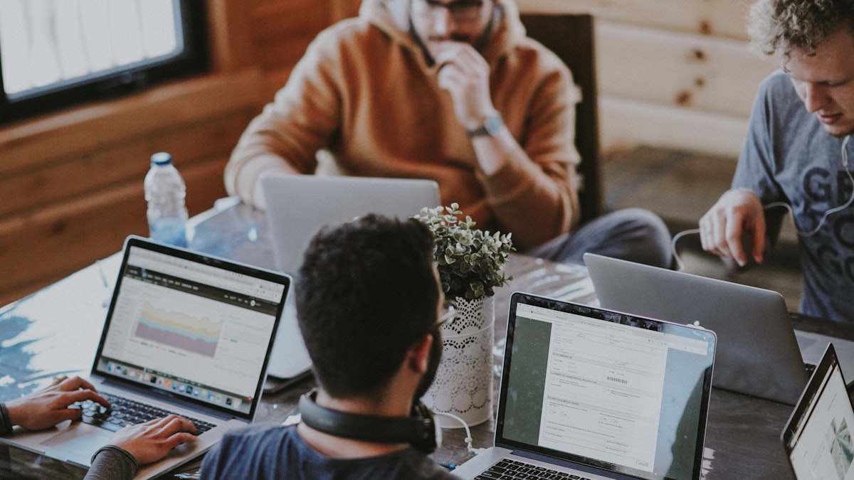 Building a peer-to-peer recognition program from scratch